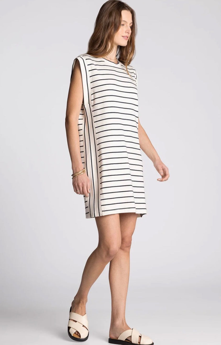 Avelin Dress
