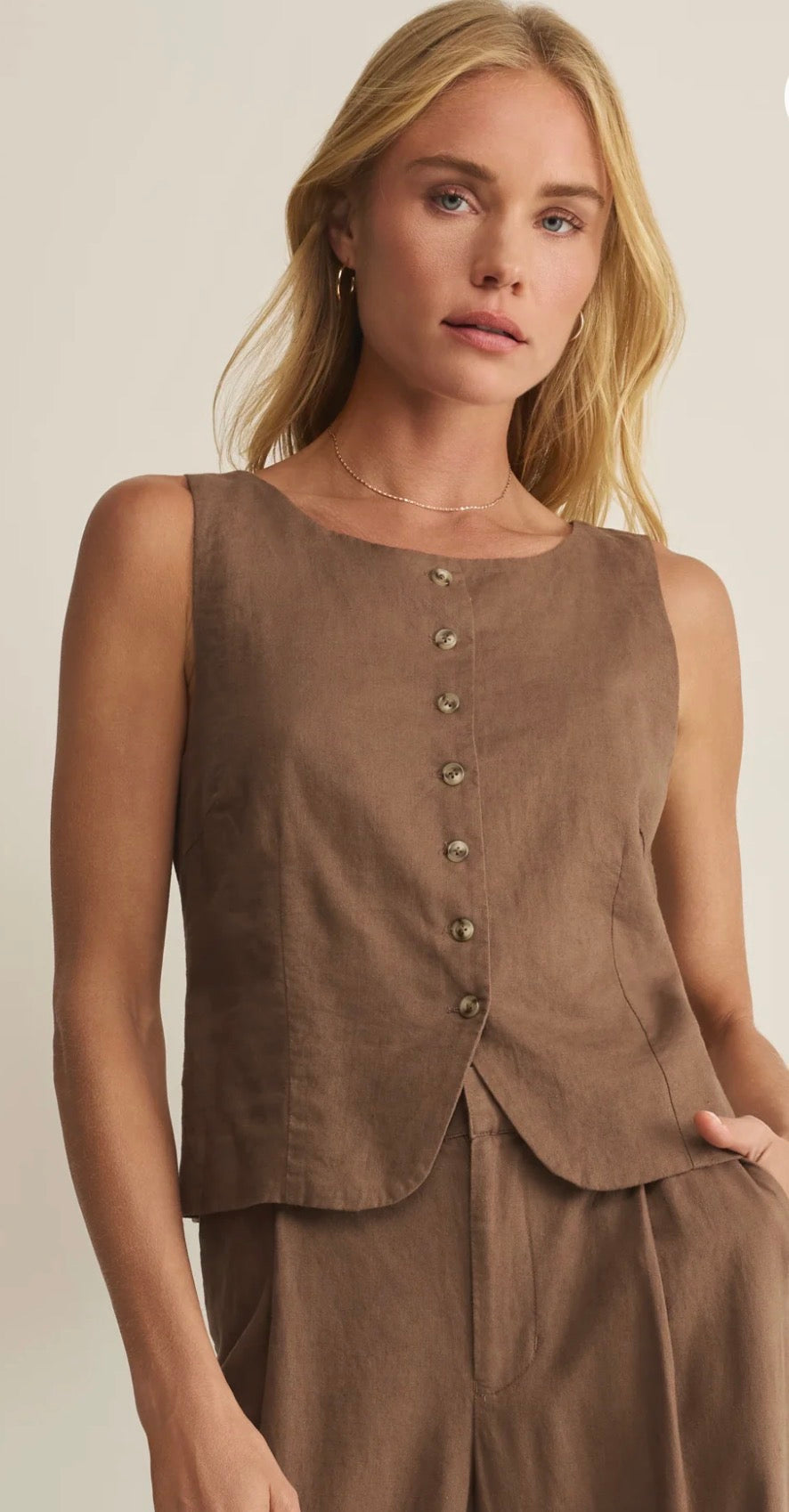 ROMAN LINEN VEST