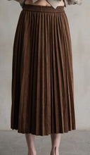Elastic Waist Pleated Midi Skirt
