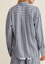 THE PERFECT STRIPED BUTTON UP