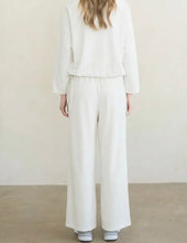 Pleated Wide Leg Sweatpants