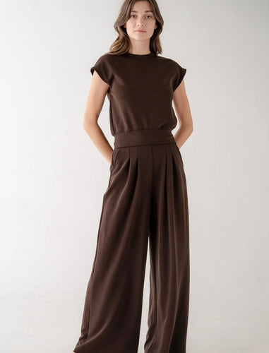 Pleated Wide Leg Sweatpants