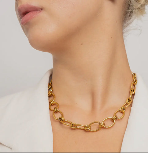 Chunky Oval Necklace