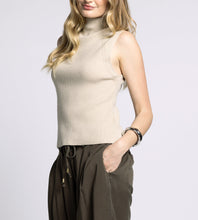 Paulina Tank