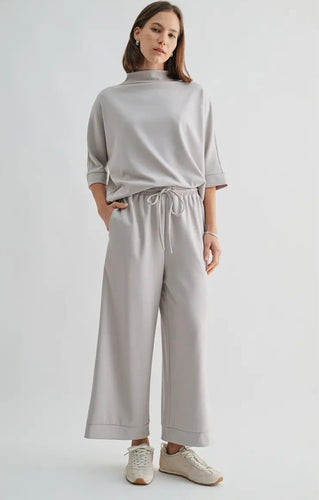 Scuba Mock Neck Set