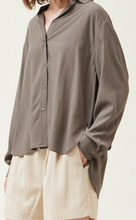 OVERSIZE SOLID SHIRT