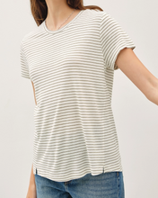 Round Neck Stripe Tee