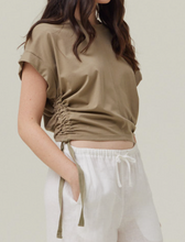 Side Scrunch Tee