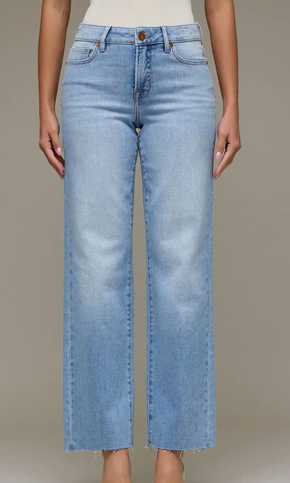 Ella Medium Light Clean Stretch Mid Rise Classic Straight