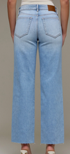 Ella Medium Light Clean Stretch Mid Rise Classic Straight