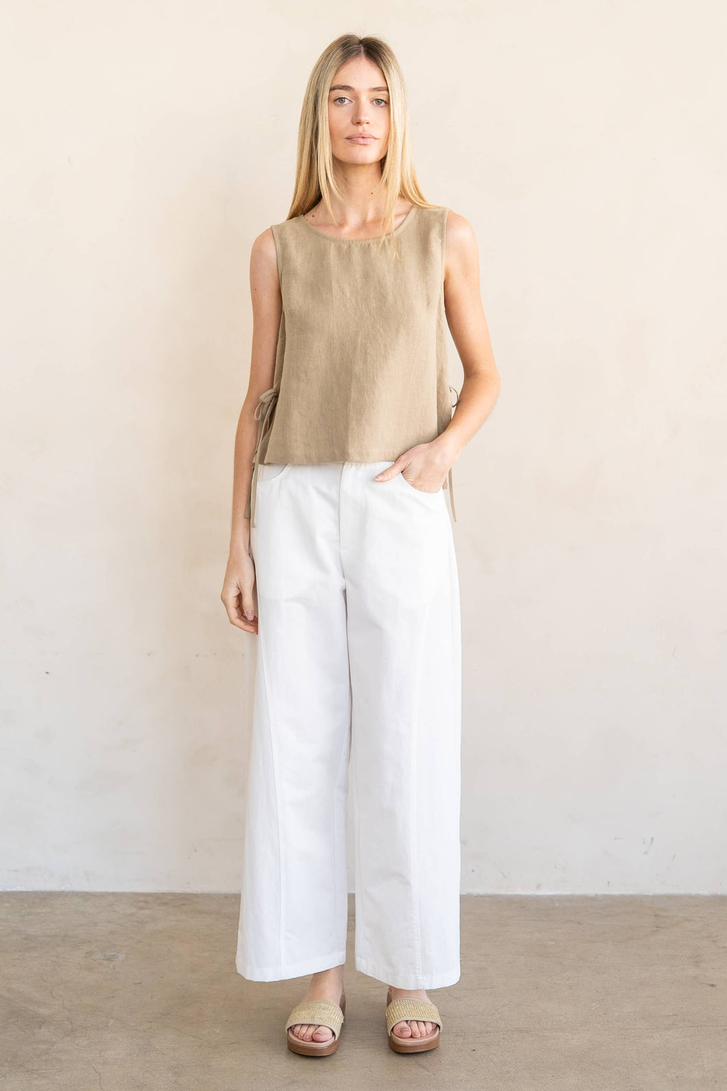 SIDE-TIE DETAILED LINEN TOP